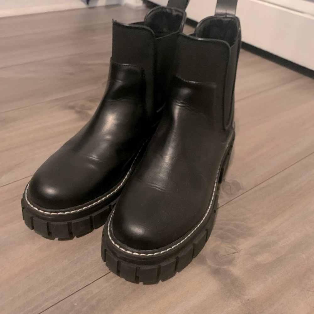 BCBG platform boots